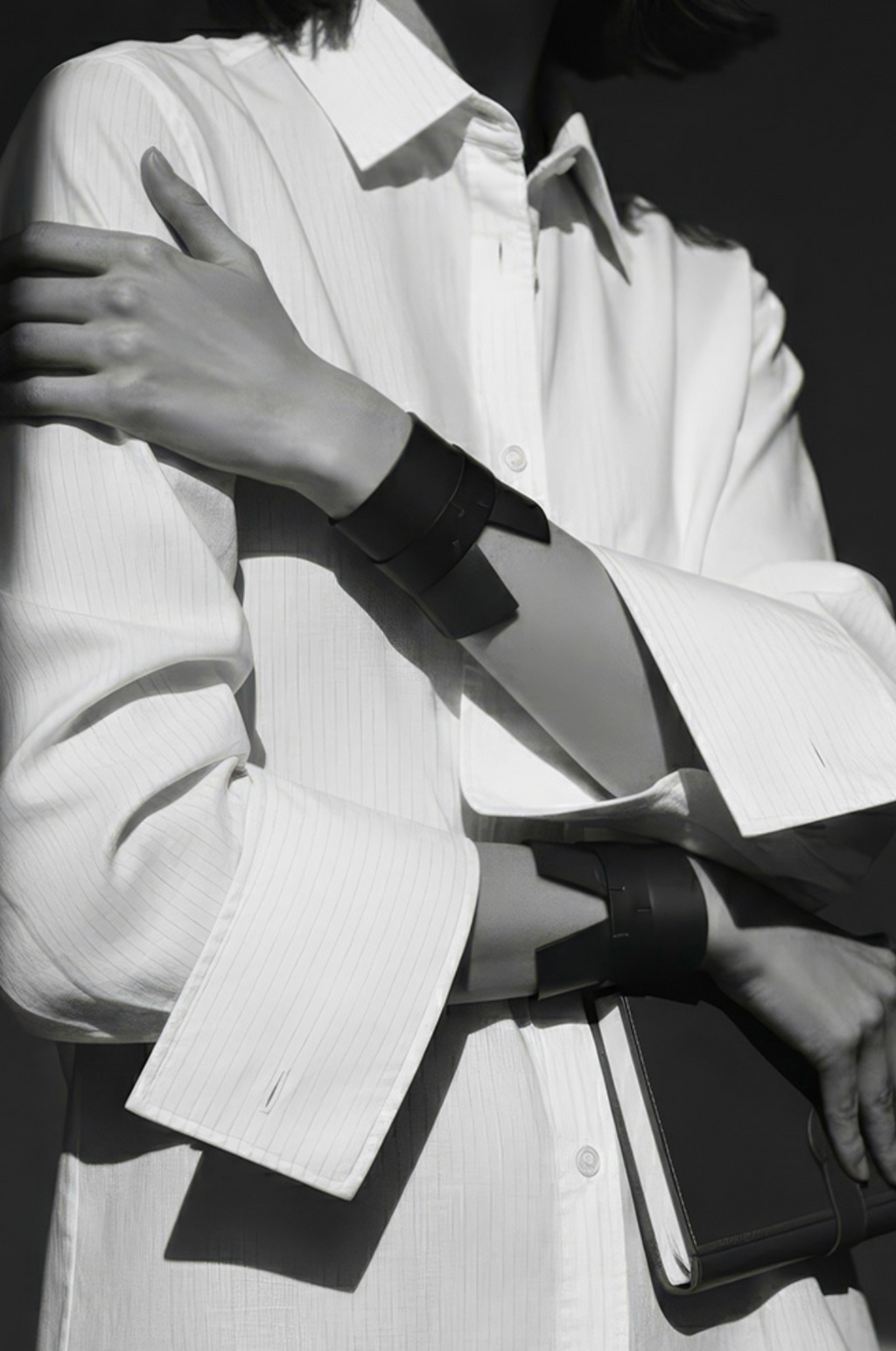 Diakenos Cuff