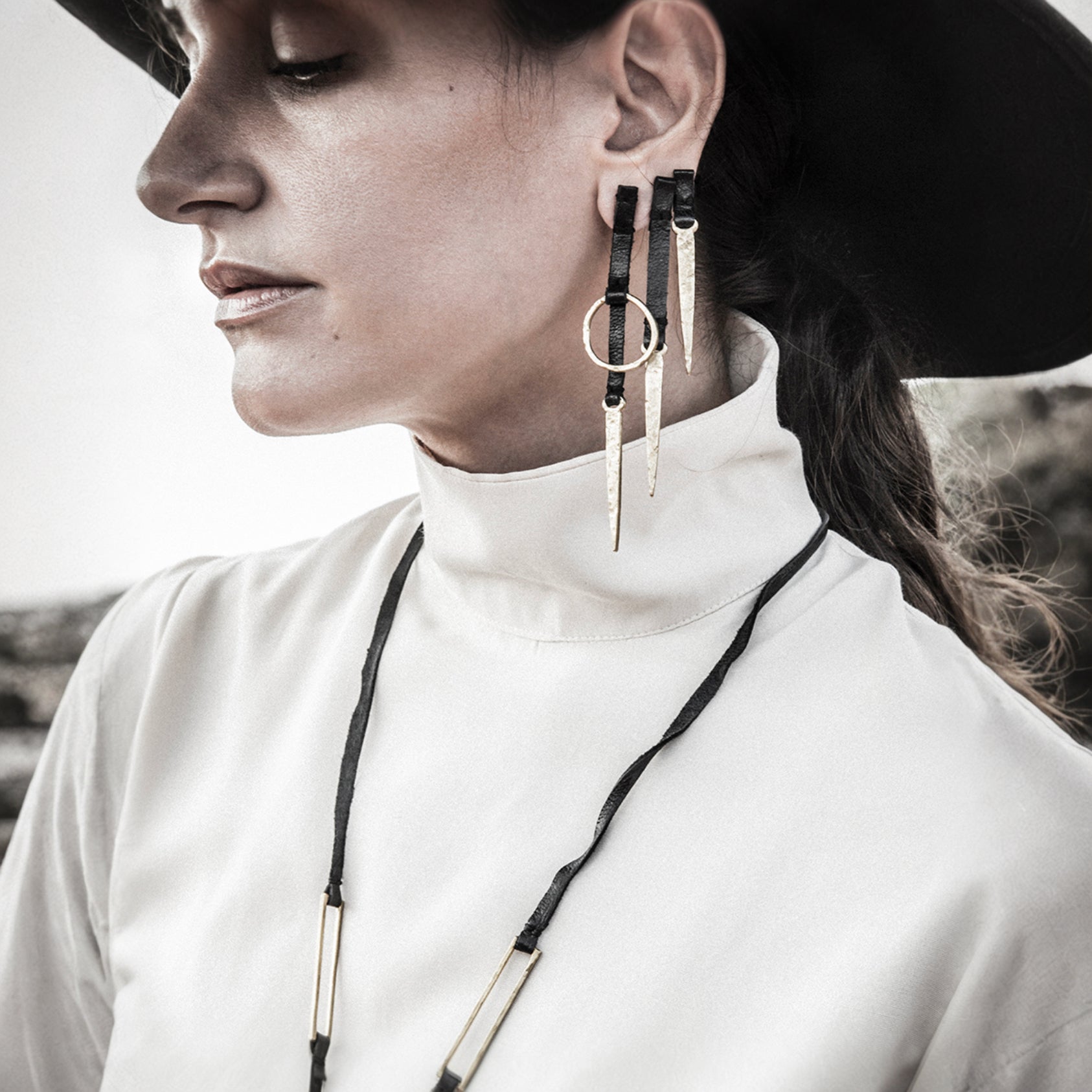 Ring Spike Bronze Earring