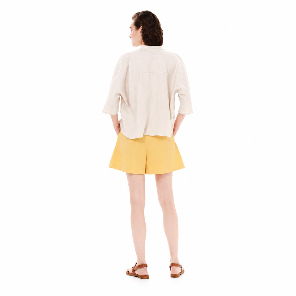 High Waisted Pleated Shorts – Seams and Structure
